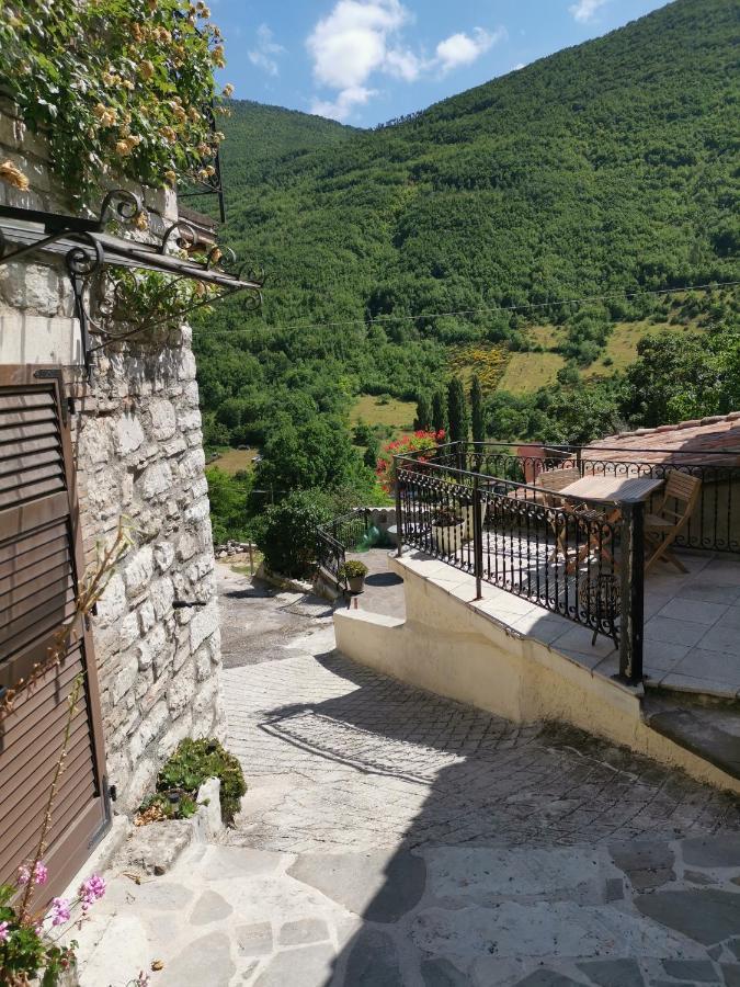 Bed & Breakfast Sentiero 54 Cantiano Exteriér fotografie